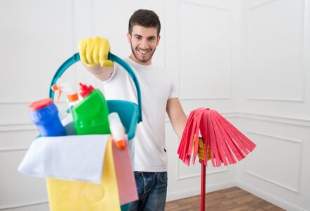 How to Save on Household Cleaning Items and be Kind to the Environment